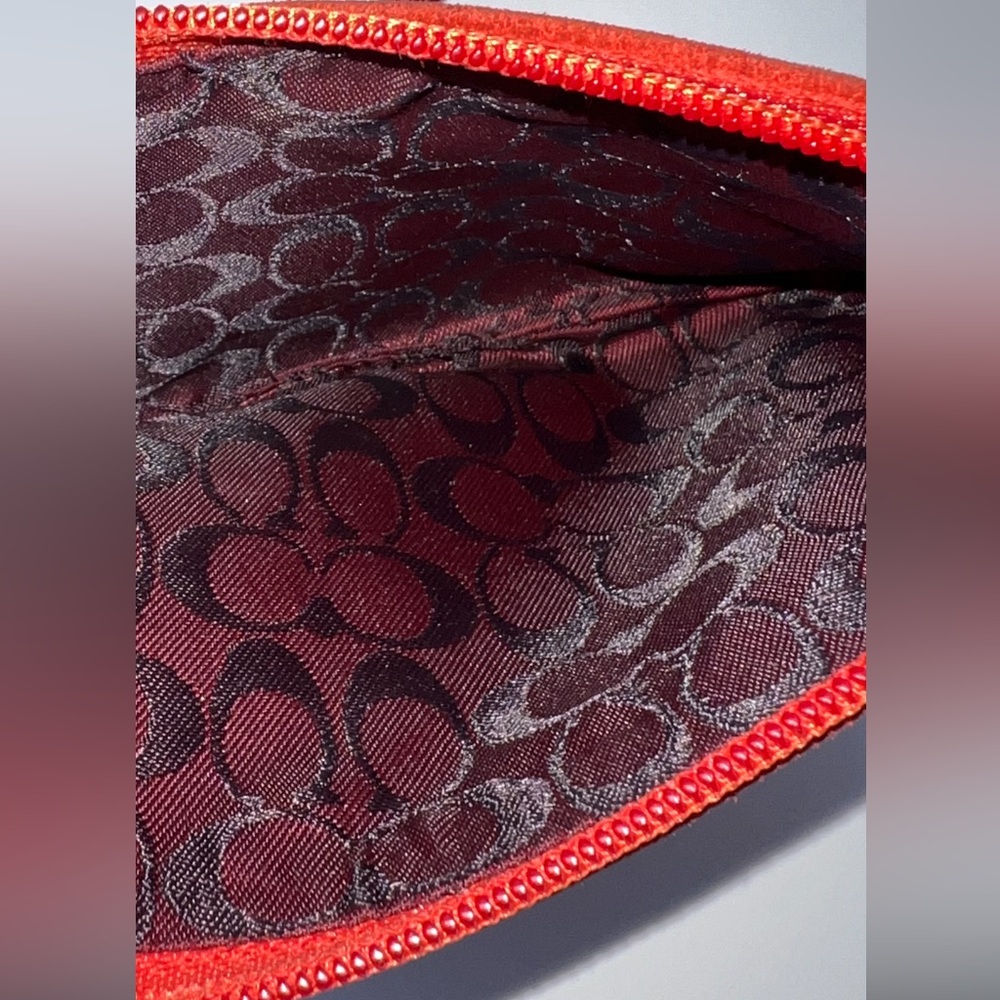 Vintage Coach Red Suede with Patent leather trim Wristlet Clutch - Picture 9 of 12